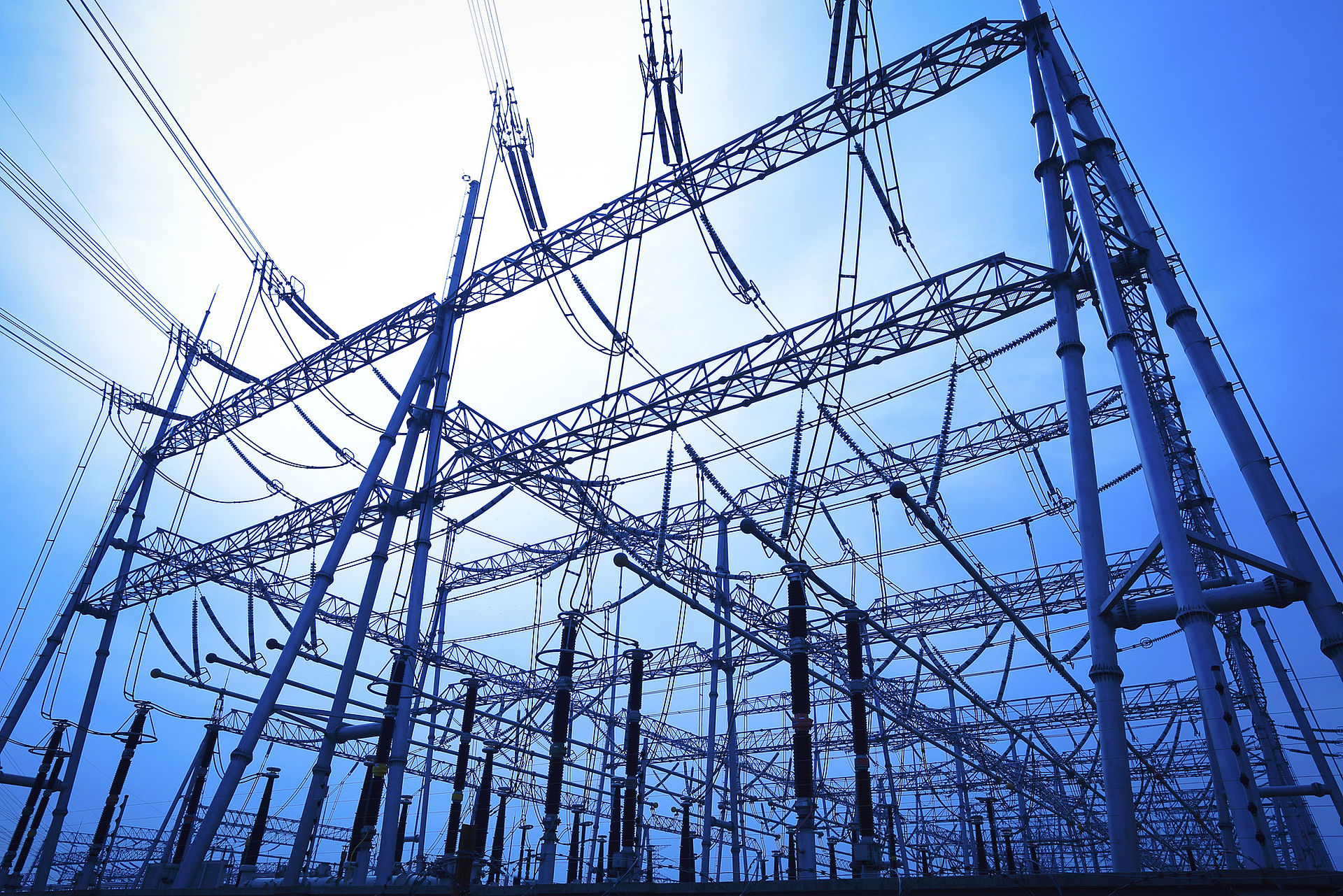 Кто отвечает за электросети в СНТ и как добиться ремонта?